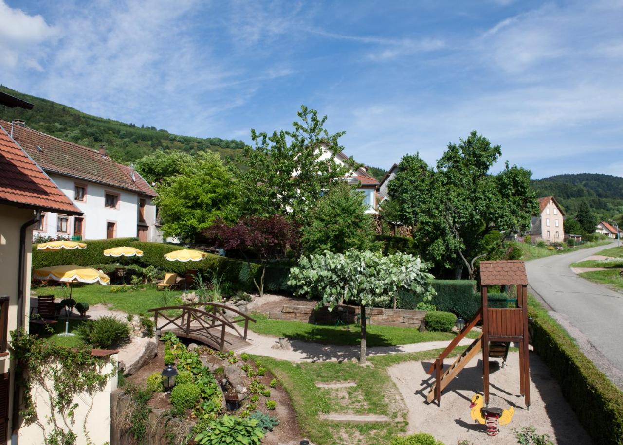 Hotel Restaurant Auberge Metzger Natzwiller Exterior photo